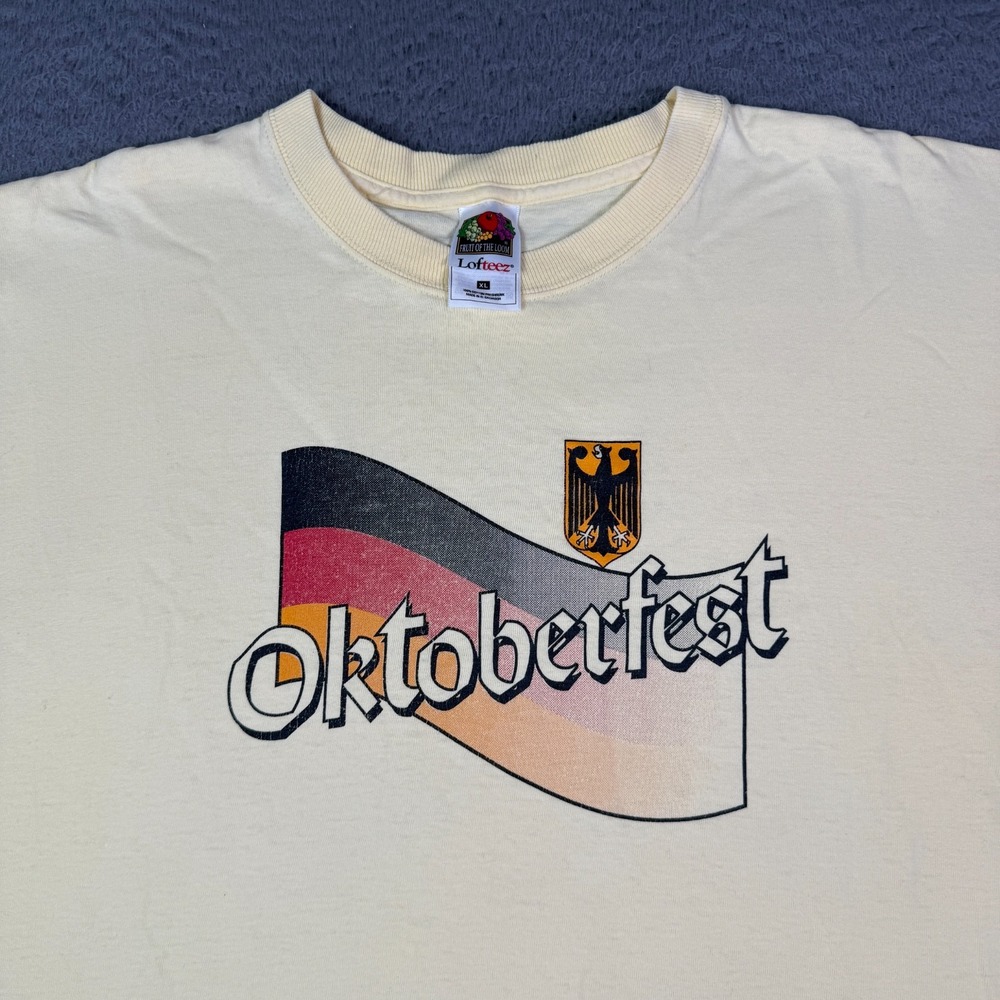 Vintage Oktoberfest Germany T-shirt Mens XL Yellow 90s Graphic Flag Beer